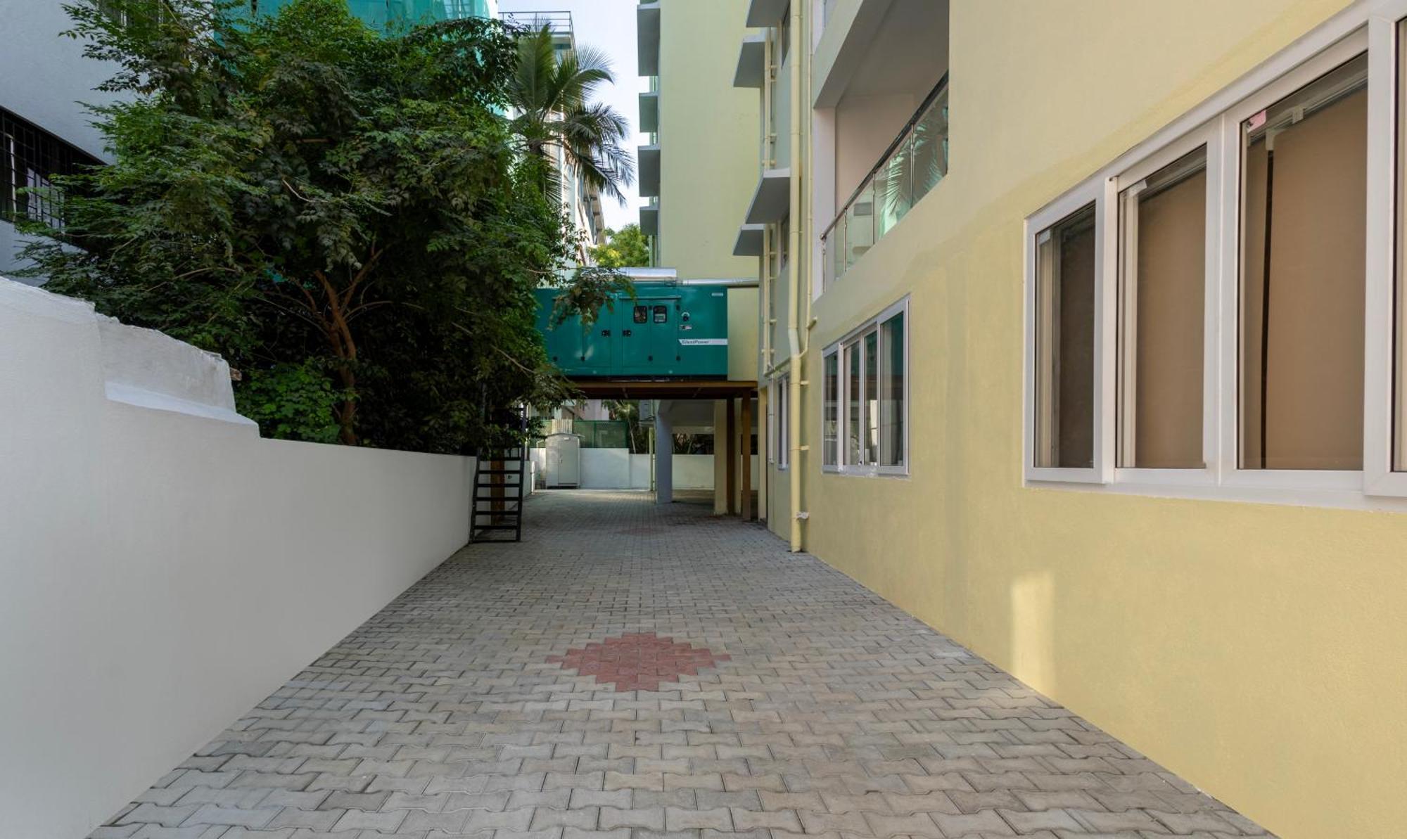 Treebo Premium Vapr Ashok Nagar Hotel Chennai Exterior photo